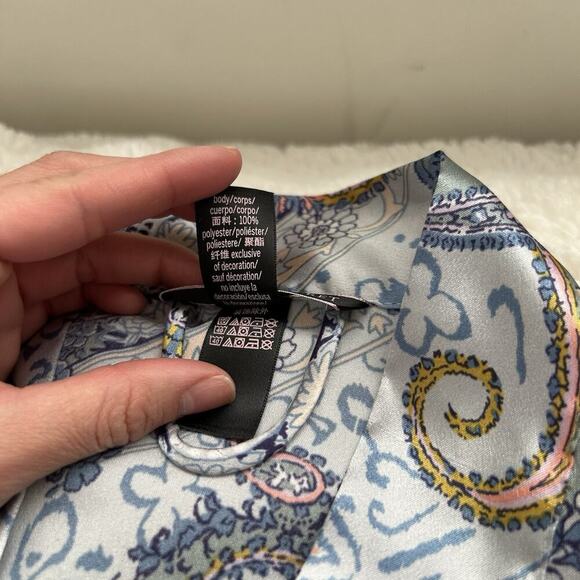 Victoria’s Secret VS Kimono Robe Pink Blue XS/S Paisley Floral Satin Pockets - Picture 9 of 10
